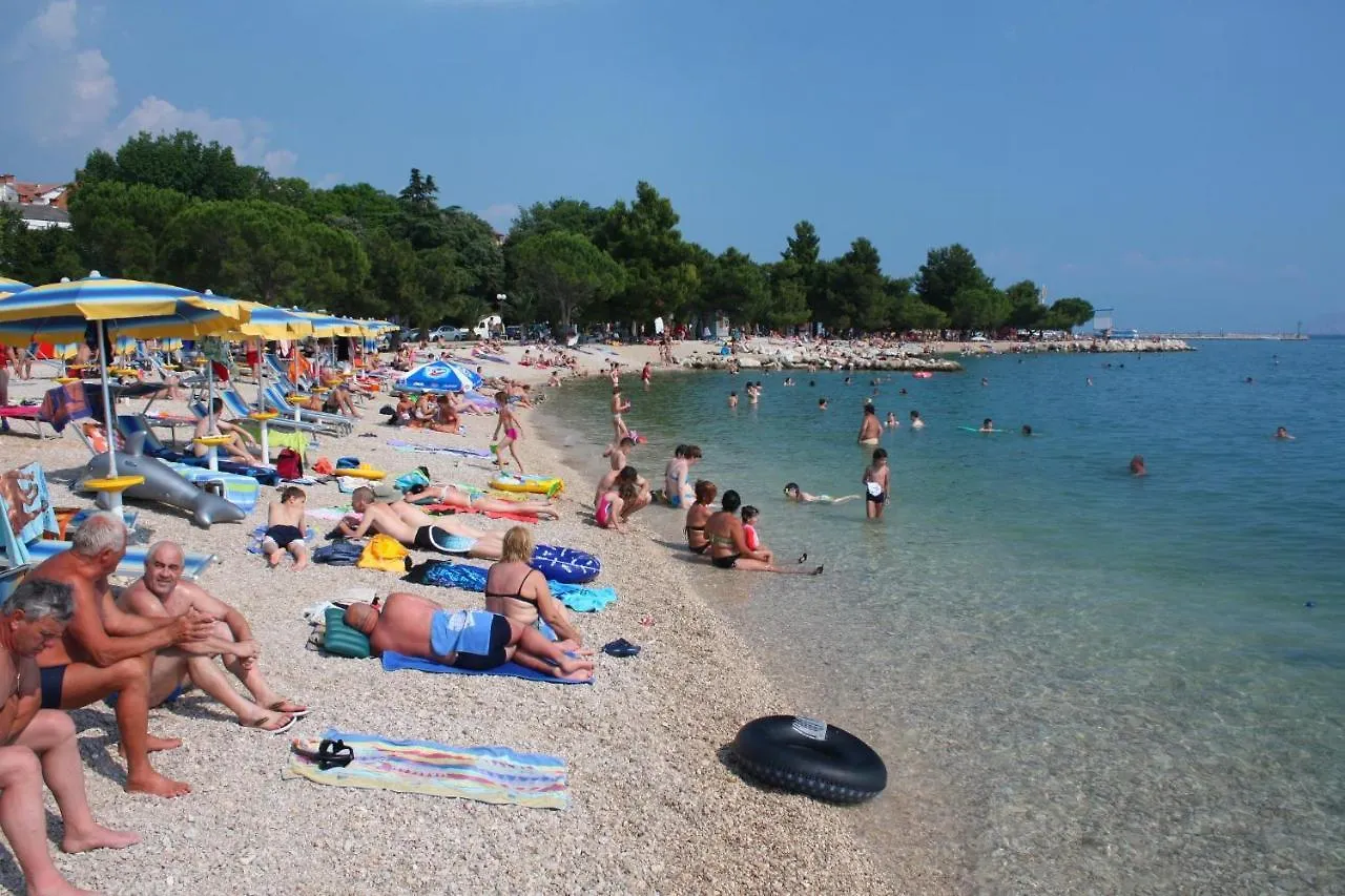 Apartment Crikvenica 12116D