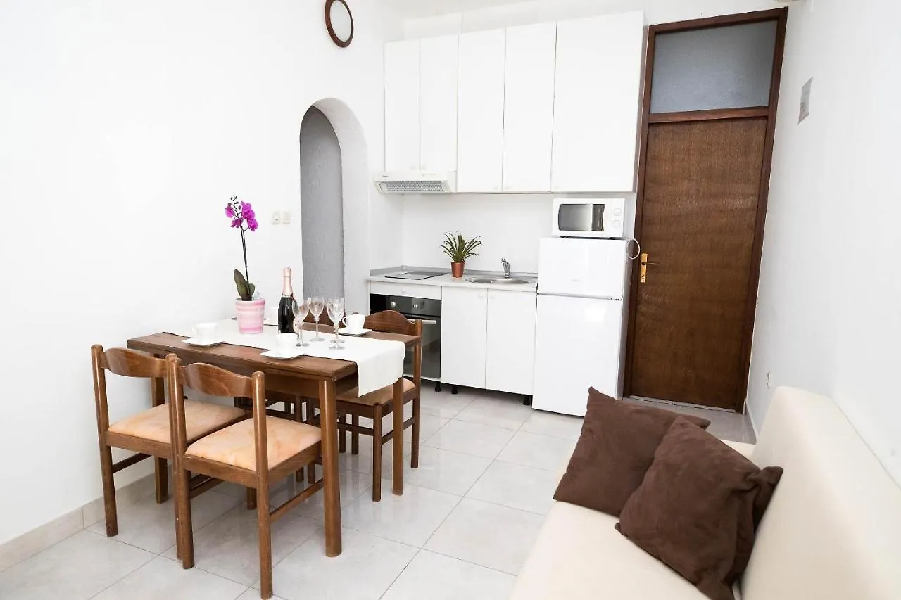 Apartment Crikvenica 12116D